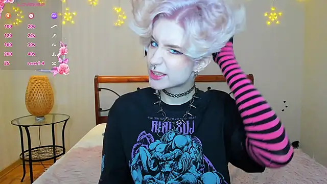 Angel Julles online show from 11/22/25, 01:15