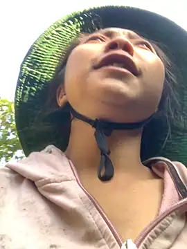 bi-bo123 online show from 11/25/25, 01:05