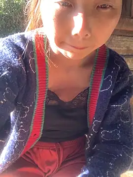 bi-bo123 online show from 11/29/25, 01:41