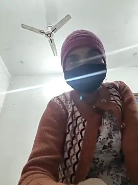 Cute Arushi online show from 12/22/25, 06:38