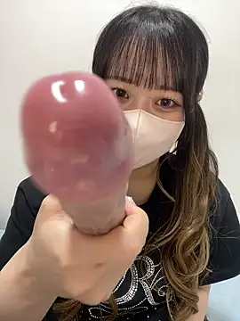 Snapshot of emiri_da_nyan chatting on 05/08/26, 01:16 emiri da nyan online show from 05/08/26, 01:16