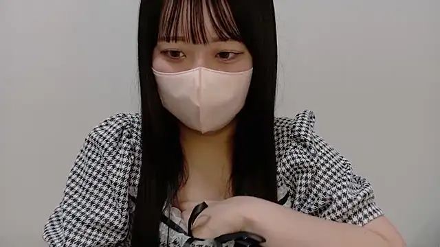 Snapshot of emiri_da_nyan chatting on 07/01/26, 02:07 emiri da nyan online show from 07/01/26, 02:07