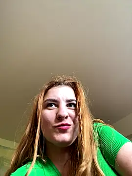 MOLO-ko online show from 10/30/25, 10:49