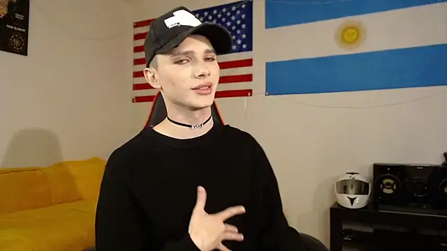 danny noir online show from 11/04/25, 11:53