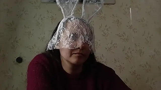 VoulezVous Angel online show from 04/22/26, 01:23