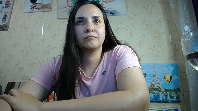 Snapshot of VoulezVous_Angel chatting on 06/06/26, 06:34 VoulezVous Angel online show from 06/06/26, 06:34