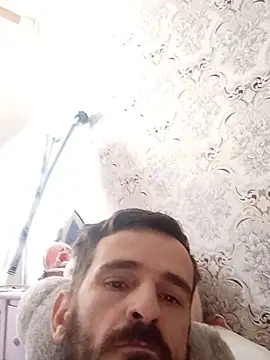 Snapshot of bubu38Goody chatting on 06/11/26, 06:44 bubu38Goody online show from 06/11/26, 06:44