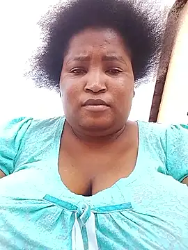 MassiveBoobsxxxx online show from 11/12/25, 12:16