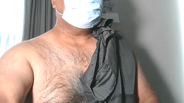 SUN-MON-69 online show from 11/11/25, 04:07