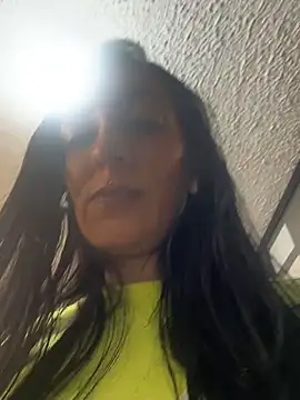 Salome Marck online show from 11/19/25, 04:51