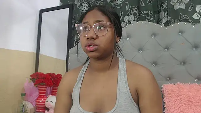 valentinavega18x online show from 01/15/26, 05:12