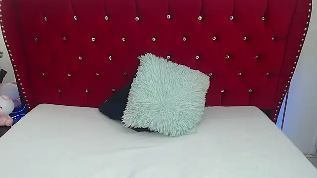 valentinavega18x online show from 03/29/26, 05:07