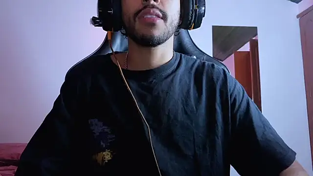 3v1l online show from 11/12/25, 12:22