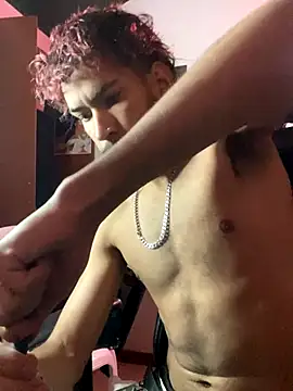 3v1l online show from 11/12/25, 10:30