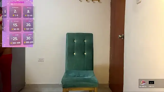 Snapshot of Perla_sofia_xxx chatting on 11/01/25, 12:29 Perla sofia xxx online show from 11/01/25, 12:29