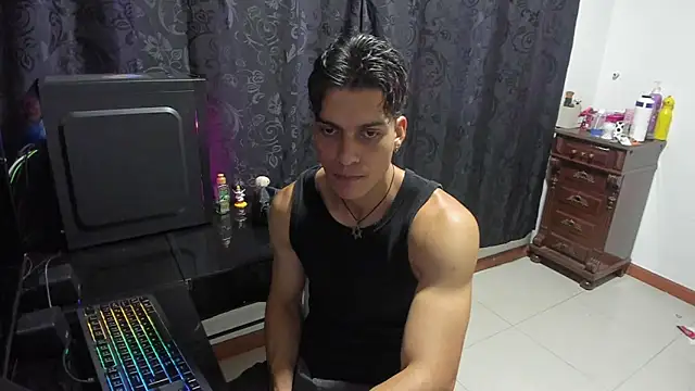 AlessioVitale online show from 04/06/26, 01:47