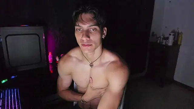 AlessioVitale online show from 04/06/26, 10:27