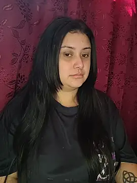 CurvyNoir online show from 12/16/25, 04:23