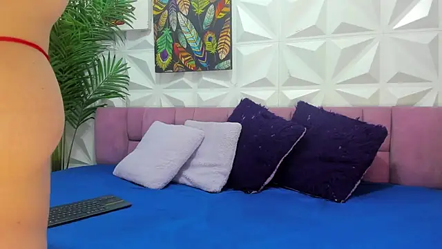 Anggie Miller online show from 02/11/26, 09:03