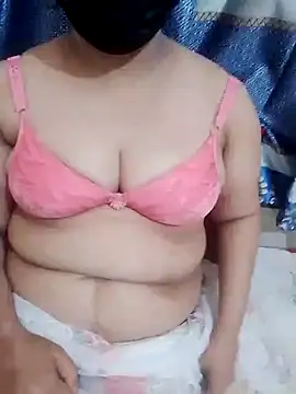 Snapshot of jasica22 chatting on 11/05/25, 08:31 jasica22 online show from 11/05/25, 08:31