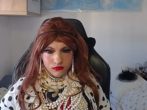 VanesaCrossic online show from 09/19/25, 07:43