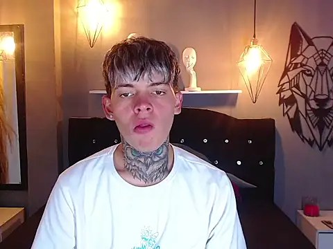 Snapshot of frankboyx chatting on 11/04/25, 07:57 frankboyx online show from 11/04/25, 07:57