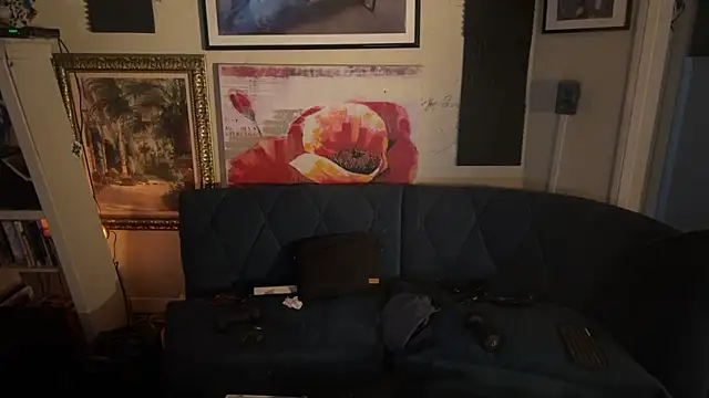 IntimeWild online show from 12/04/25, 11:46