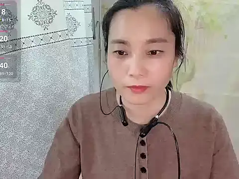 Snapshot of Lingling-Baby520 chatting on 03/26/26, 04:29 Lingling-Baby520 online show from 03/26/26, 04:29