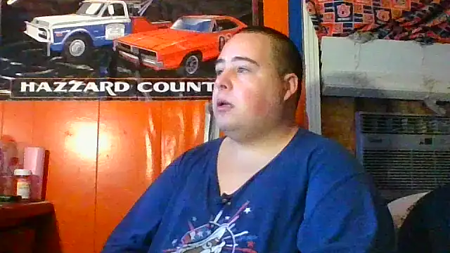 Snapshot of Theo269 chatting on 05/27/26, 09:01 Theo269 online show from 05/27/26, 09:01