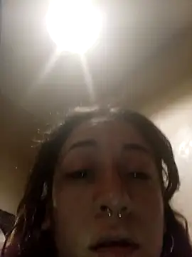 ivi n4 online show from 11/19/25, 07:41