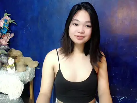 lustfullakim online show from 12/14/25, 12:10