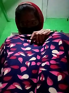 Snapshot of Rsr-1 chatting on 12/16/25, 08:03 Rsr-1 online show from 12/16/25, 08:03