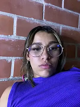 liahot69 online show from 04/01/26, 04:13