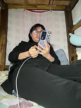 daaqnn online show from 04/13/26, 01:05