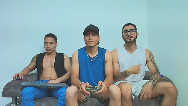 thebadboys05 online show from 11/13/25, 01:04