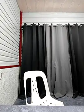 xwildflowerx online show from 11/11/25, 02:33