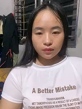 Snapshot of Ngoclan2k chatting on 10/31/25, 12:39 Ngoclan2k online show from 10/31/25, 12:39