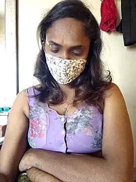 Queen-dhivya online show from 03/06/26, 07:05