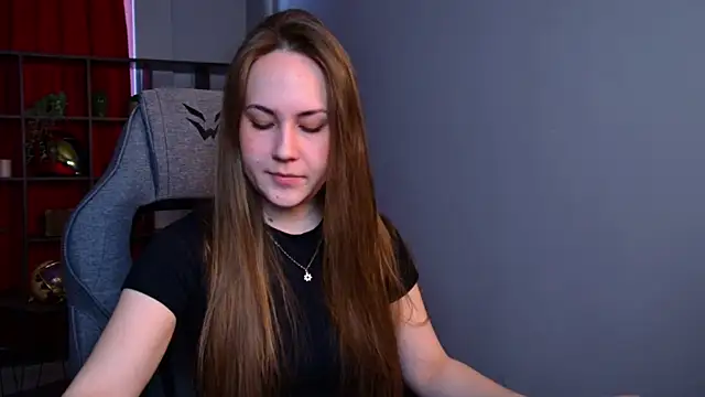 ElinVale online show from 04/04/26, 12:02