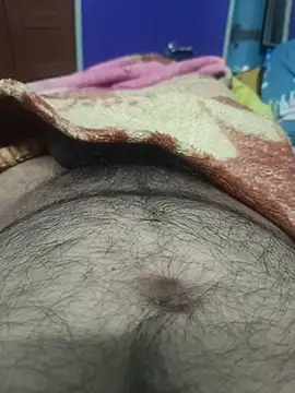 bearslove143 online show from 11/21/25, 03:16