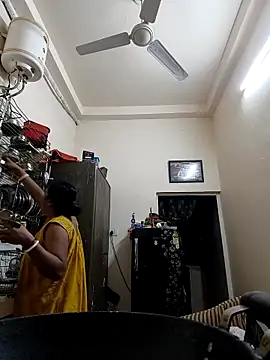 Hot-Sana2 online show from 03/07/26, 05:21