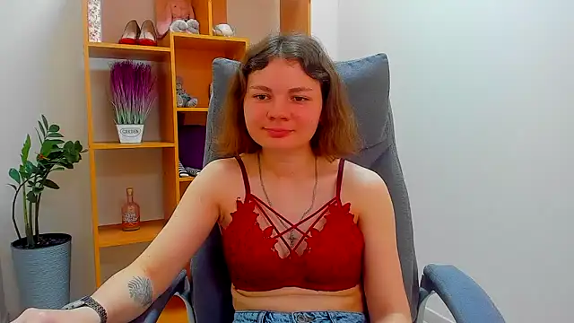 Snapshot of Stella-Maers chatting on 05/25/26, 07:14 Stella-Maers online show from 05/25/26, 07:14