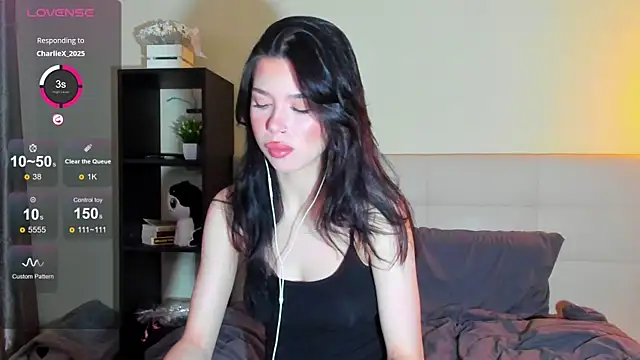 Tune Godnesss online show from 07/15/26, 01:22