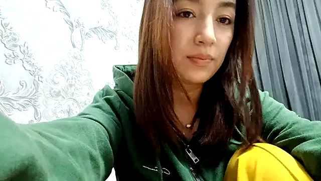 Snapshot of Sofiagreetings chatting on 11/05/25, 01:33 Sofiagreetings online show from 11/05/25, 01:33