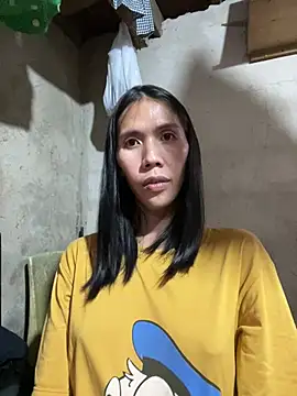 bellaUtops online show from 03/11/26, 08:04