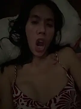 bellaUtops online show from 05/24/26, 05:56