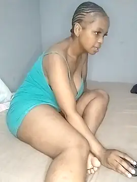 Snapshot of lineras chatting on 11/02/25, 01:19 lineras online show from 11/02/25, 01:19