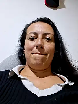Snapshot of Lauryn_Jones chatting on 06/01/26, 01:29 Lauryn Jones online show from 06/01/26, 01:29