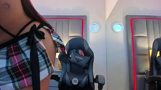 BriannaRivera online show from 11/24/25, 12:16