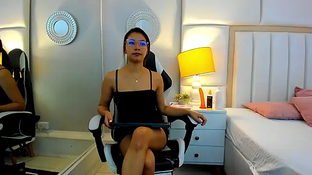 BriannaRivera online show from 12/15/25, 12:31